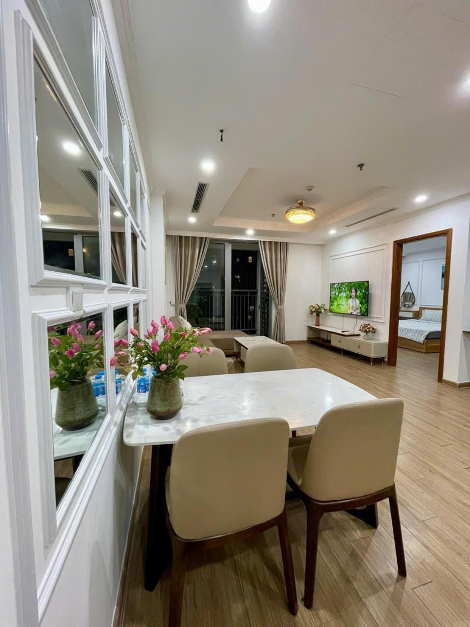 Căn hộ Til-vinhomes Park Hills & Times Elegance Hà Nội